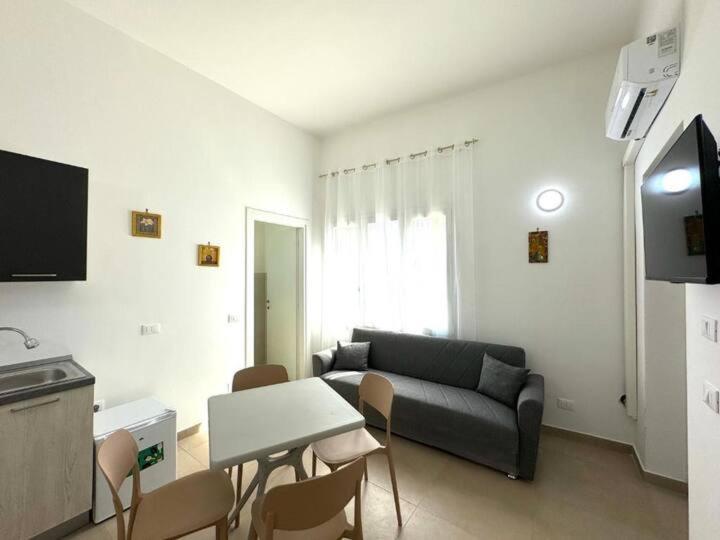 Casa Ferrante Hotel Cinisi Buitenkant foto